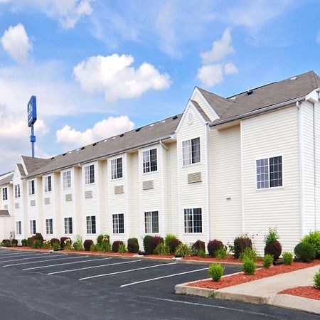 Microtel Inn And Suites Κλάρκσβιλ Εξωτερικό φωτογραφία