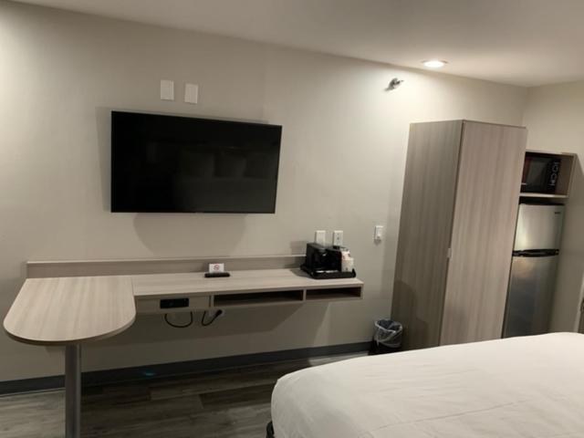 Microtel Inn And Suites Κλάρκσβιλ Εξωτερικό φωτογραφία