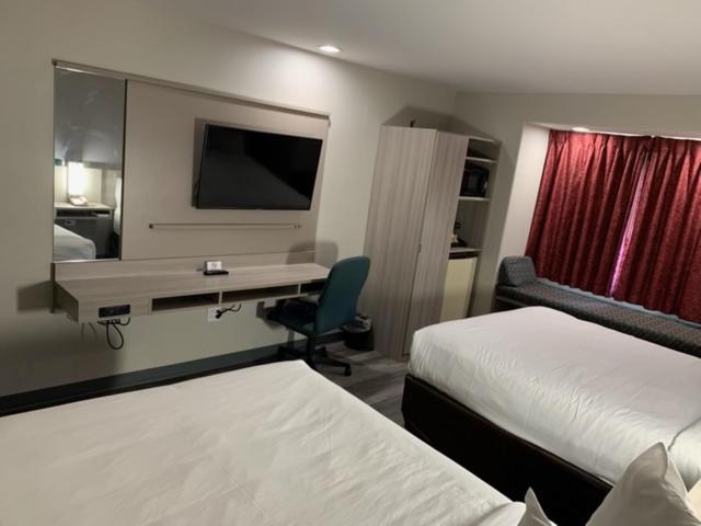 Microtel Inn And Suites Κλάρκσβιλ Εξωτερικό φωτογραφία