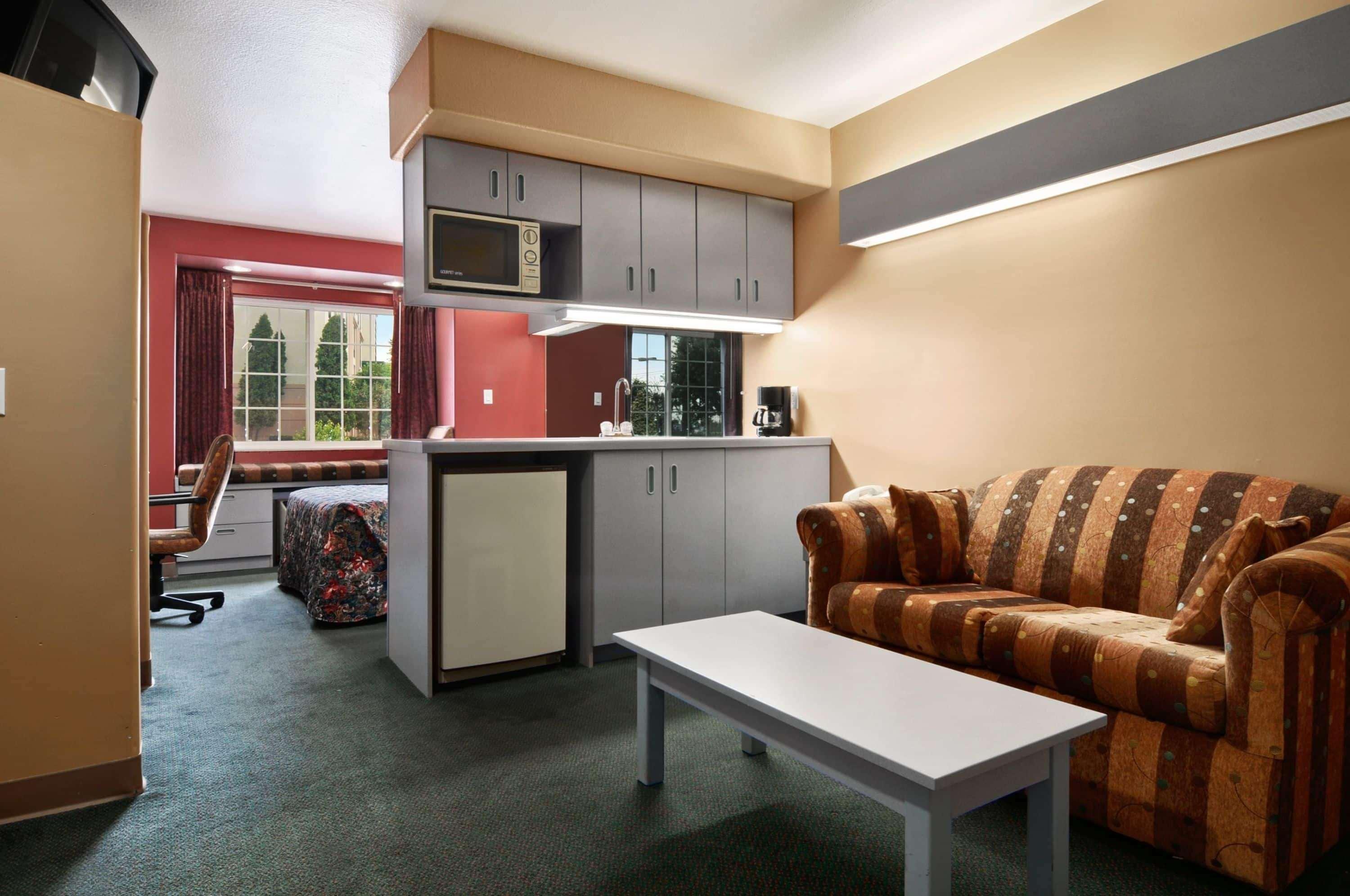 Microtel Inn And Suites Κλάρκσβιλ Εξωτερικό φωτογραφία