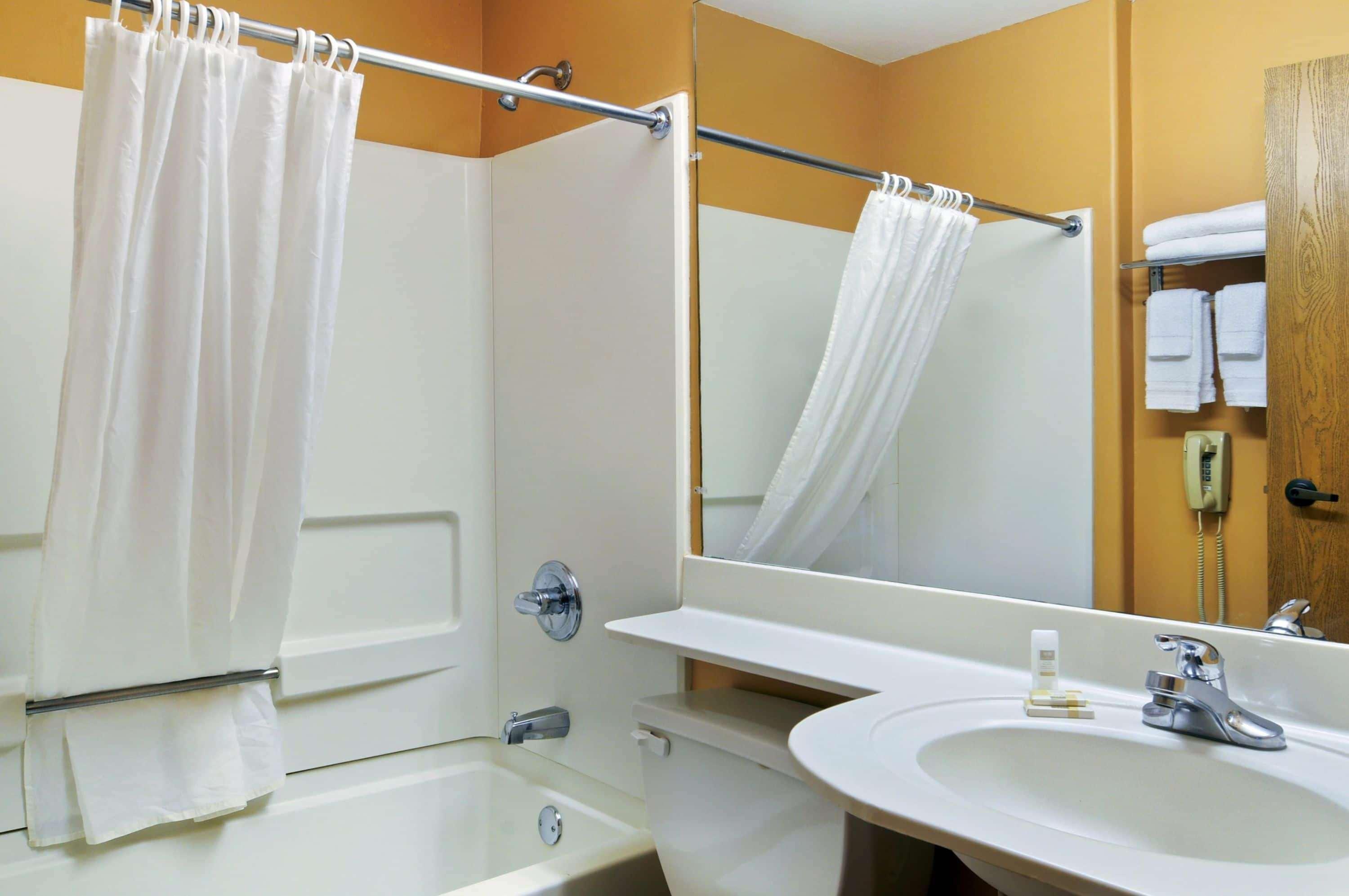 Microtel Inn And Suites Κλάρκσβιλ Εξωτερικό φωτογραφία